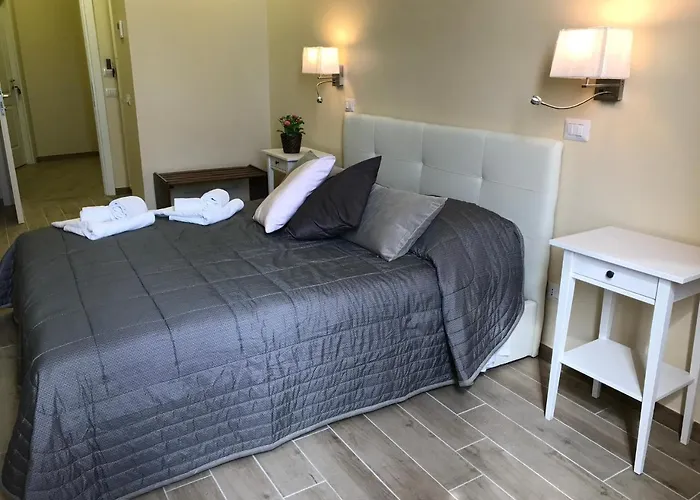 Serventi Longhi Rooms